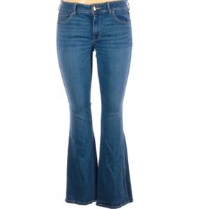 {American Eagle} Jeans blue bell bottom Size 12